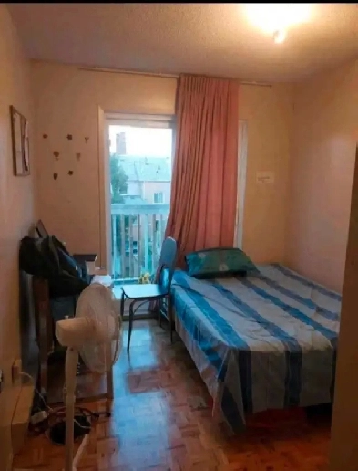 furnished room available for Rent 1st September Image# 1