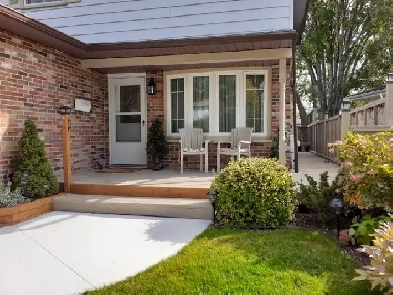 Room to rent in quiet house Image# 1