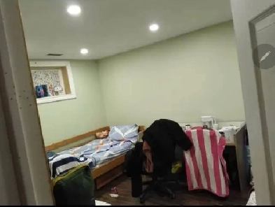 Room for rent near centennial college progress campus Image# 1