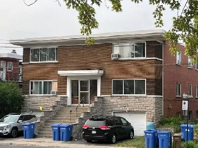 LaSalle: Beau grand 4 1/2 au rez-de-chaussée Image# 1