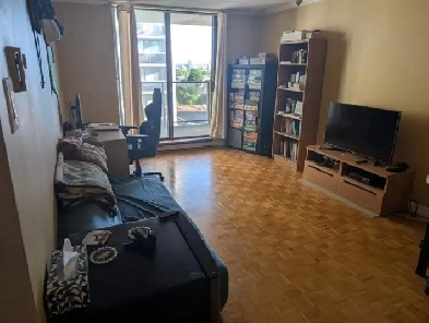 1-Bedroom Condo in Centretown – Bay & Laurier – Sept 1 – $1675 Image# 12