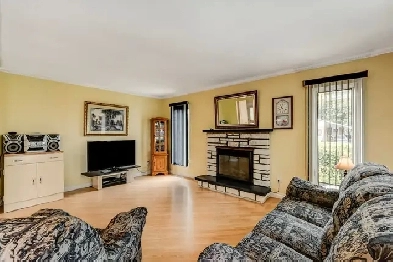 Large 3 bedr house available for short or medium term Image# 5