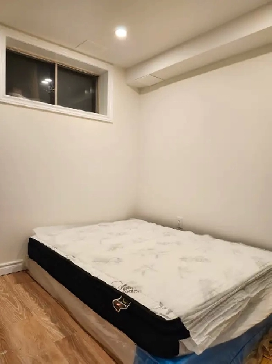 Room near Seneca College Available for Rent Image# 1