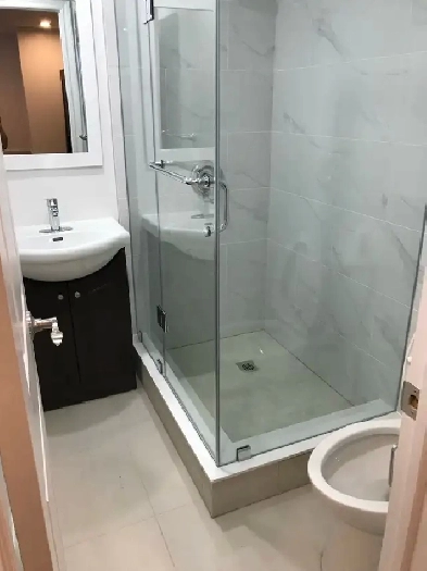 Private room in DT Toronto , Sept 1, male only Image# 2