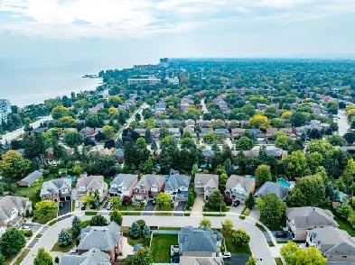 Detached Homes for Sale in Mississauga – From $925K Image# 1