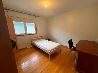 Fully furnished room for rent Image# 5