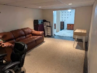 Large room for rent Image# 1