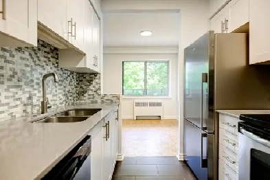 spacious 3-bed unit for rent, Oct 1, near Westmount - ID 240 Image# 1