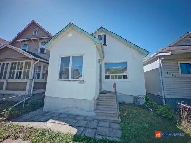 OPEN HOUSE | Aug 16 & 17 | Sat & Sun | 2-4pm - 1564 Ross Ave. W.