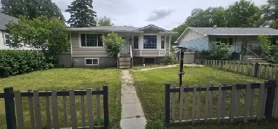 Cozy 5-Bedroom House for Rent Northeast Edmonton Image# 1