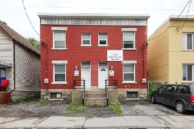 Centretown Apartment for Rent with Parking Image# 5