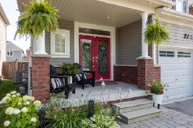 Style, Comfort & Space in a Sought-After Neighbourhood Image# 3