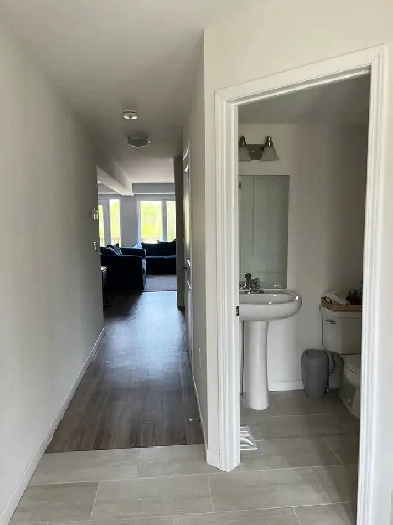 Peterborough Student Rental - FEMALE ONLY Image# 1