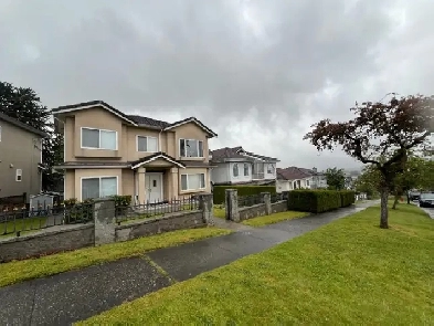 1 Bedroom Bright Garden-Level Suite With View & Nice Location Image# 9