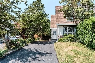 Beautifully Renovated 3 1 Bdrm Semi Detached Ready To Move In! Image# 10