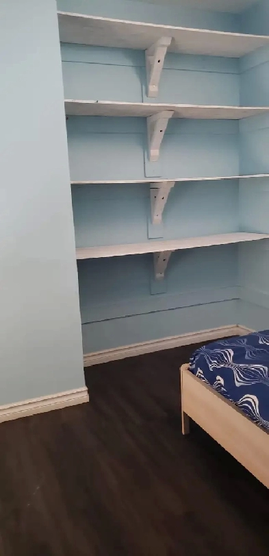 $750. Room for rent in bradford Image# 5