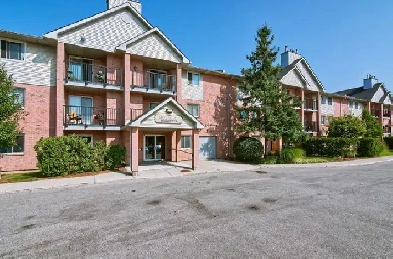 JUST LISTED! Lovely main level one bedroom Condo clean building! Image# 12