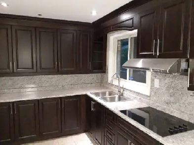 3 bed room main floor for rent $2600 Image# 5