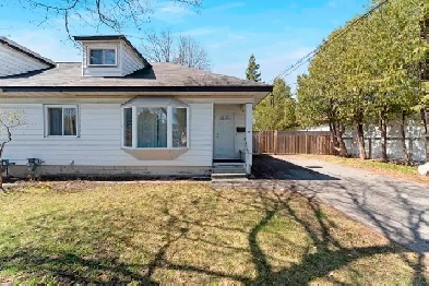 3-Bedroom Semi-Detached 2-Storey with Private Loft & Huge Backya Image# 1