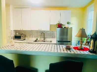 Waterfront Apartment - Semi-private Image# 3