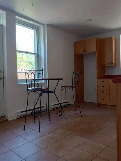 Townhouse de 3 chambres, metro Jolliette/Préfontaine à louer Image# 1