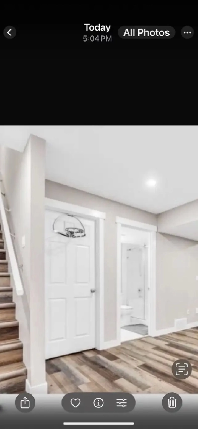 one bed room basement available Image# 1