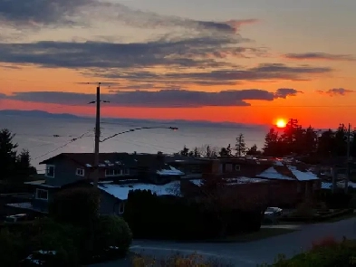 Panoramic Ocean View Executive Home in White Rock Image# 20