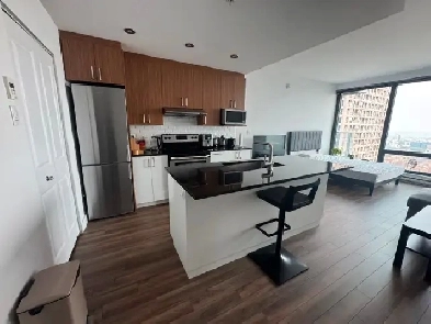 Studio for RENT | Downtown Montreal | CAD 1590 | October 1 Image# 1