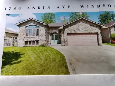 HOUSE FOR SALE.  IMMEDIATE POSSESTION Image# 1
