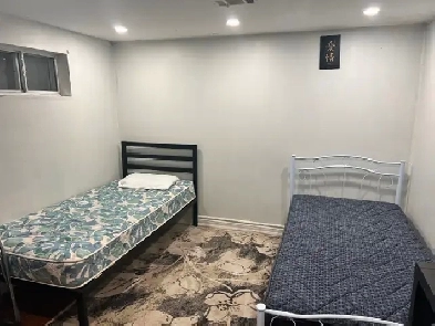 Basement Room available for rent in Scarborough Image# 3