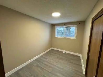 House for Rent in Mayland Heights – 3 Bed, 1 Bath, $1,900   Util Image# 1