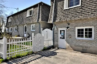 Clean & Bright All Inclusive 2 Bedroom Apt. in south Keswick Image# 14