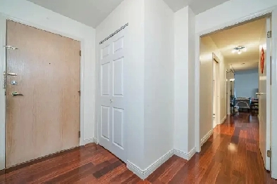 1171 SqFt Metrotown 2 Bed 2 Bath apartment (Metrotown, Burnaby) Image# 11