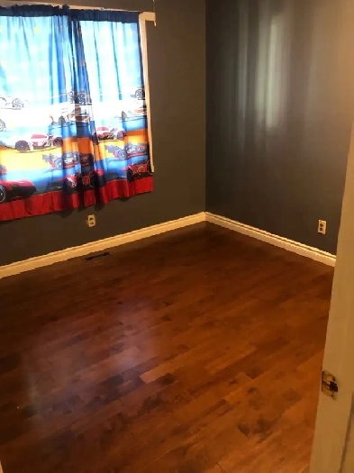 room available Rundle NE Image# 2