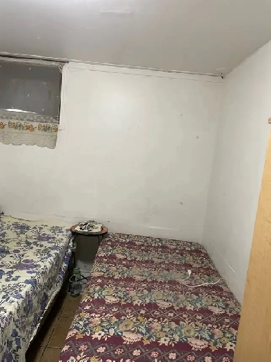 one room for rent in sharing for girl Image# 3