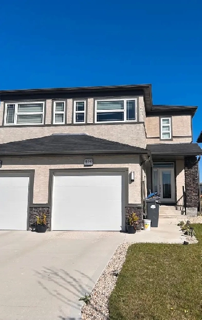 Prairie Point 3 bedroom, 2.5 bathrooms Image# 1