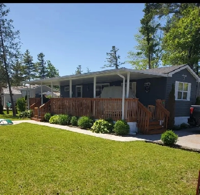 Remarkable cottage in the desirable Resort Image# 1