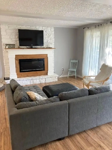 3 Beds, 1 Bath cottage in Kincardine for rent - Winter month Image# 1