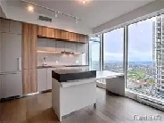 BRIGHT BEAUTIFUL CONDO WITH VIEW !! TOUR DES CANADIEN PHASE 2 Image# 2