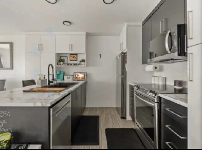 Maison de Ville 3Chbr 1.5 Sdb / Townhouse 3Bed 1.5Ba Image# 9