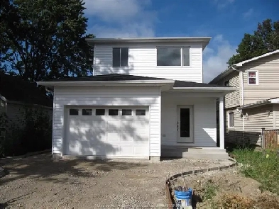 3181 Bliss - Main Unit, Windsor ON Image# 10