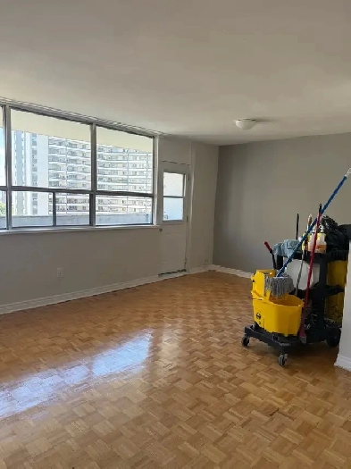 2BHK 1 Bath (830 sq ft.) October Free Rent if we sign a lease b Image# 1