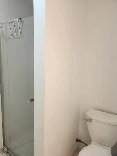 Style Condo 4 1/2 secteur tranquille Image# 1