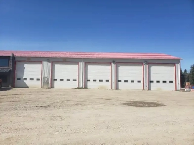 Commercial Shop Bays for rent in Hinton AB Image# 1