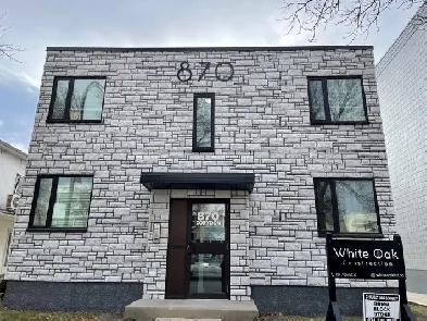 2 Bedroom Suite in the heart of Corydon Village Image# 2