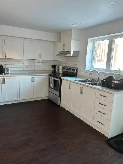 Bright 2 Bedroom Basement Apartment, Utilities Included Image# 1