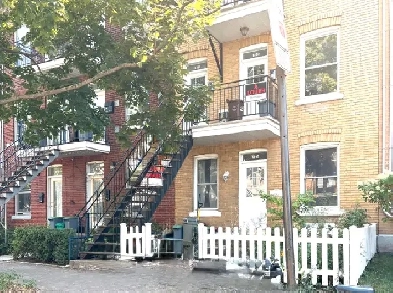 Bel apartment- Au coeur de Petite Italie Image# 8