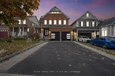 Exceptional 4 3 Bdrm Detached Home with Bsmt Apt Sep Entrance! Image# 1