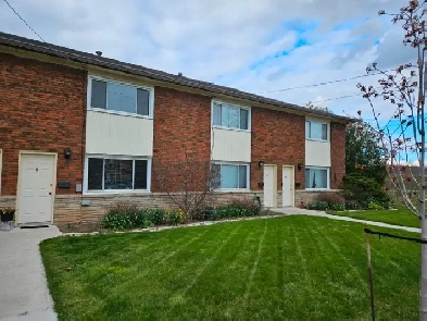 2 Bedroom Townhouse Image# 1