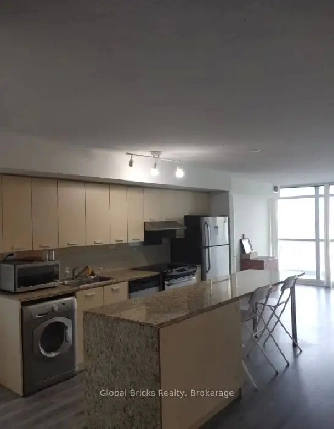 Condo For Rent! | Leslie & Sheppard | 2 Bed 2 Bath Image# 8